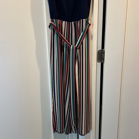 Jumpsuit - Picture 4 of 4